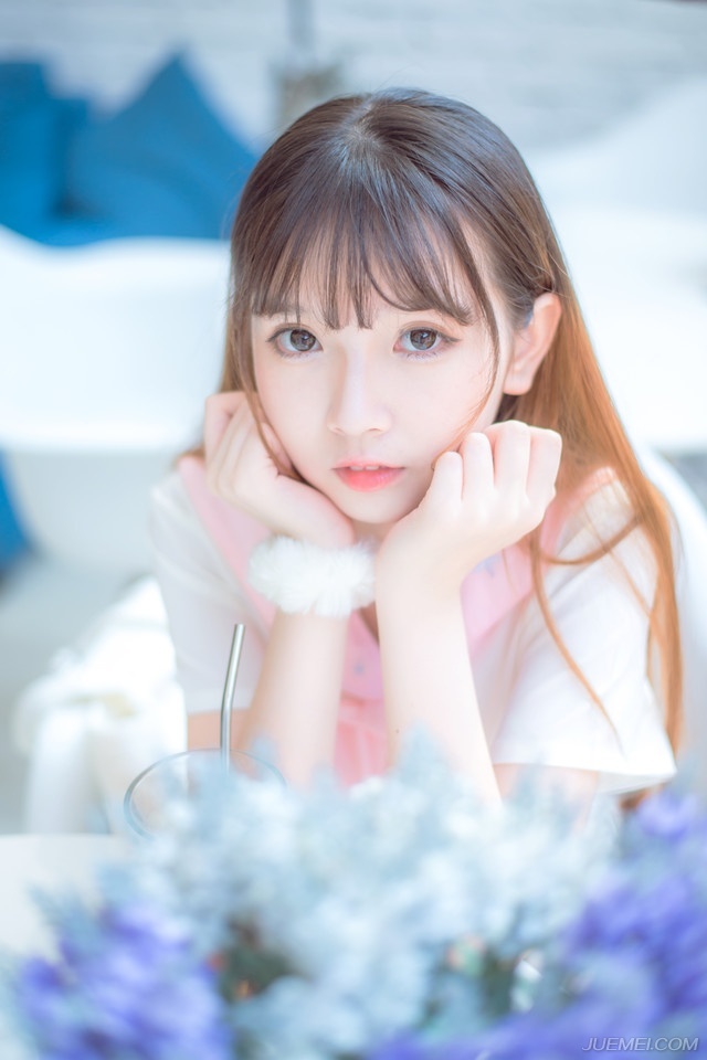 因为一个人也无法长安，自己对着自己其实是俩人。——韩寒《长安乱》